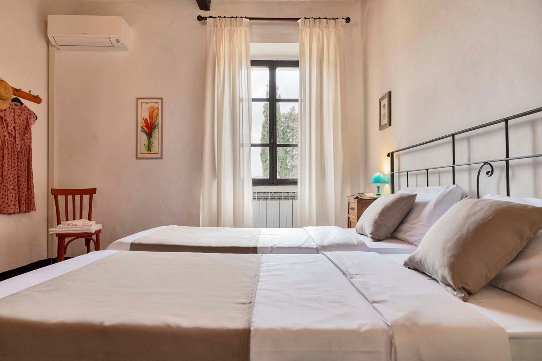 Agriturismo Tenuta Di Mensanello Колле-ді-Валь-д'Ельса Номер фото