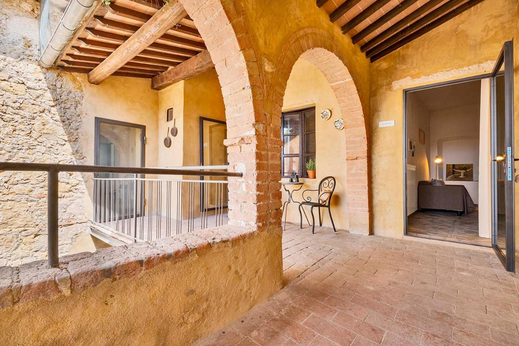 Agriturismo Tenuta Di Mensanello Колле-ді-Валь-д'Ельса Номер фото