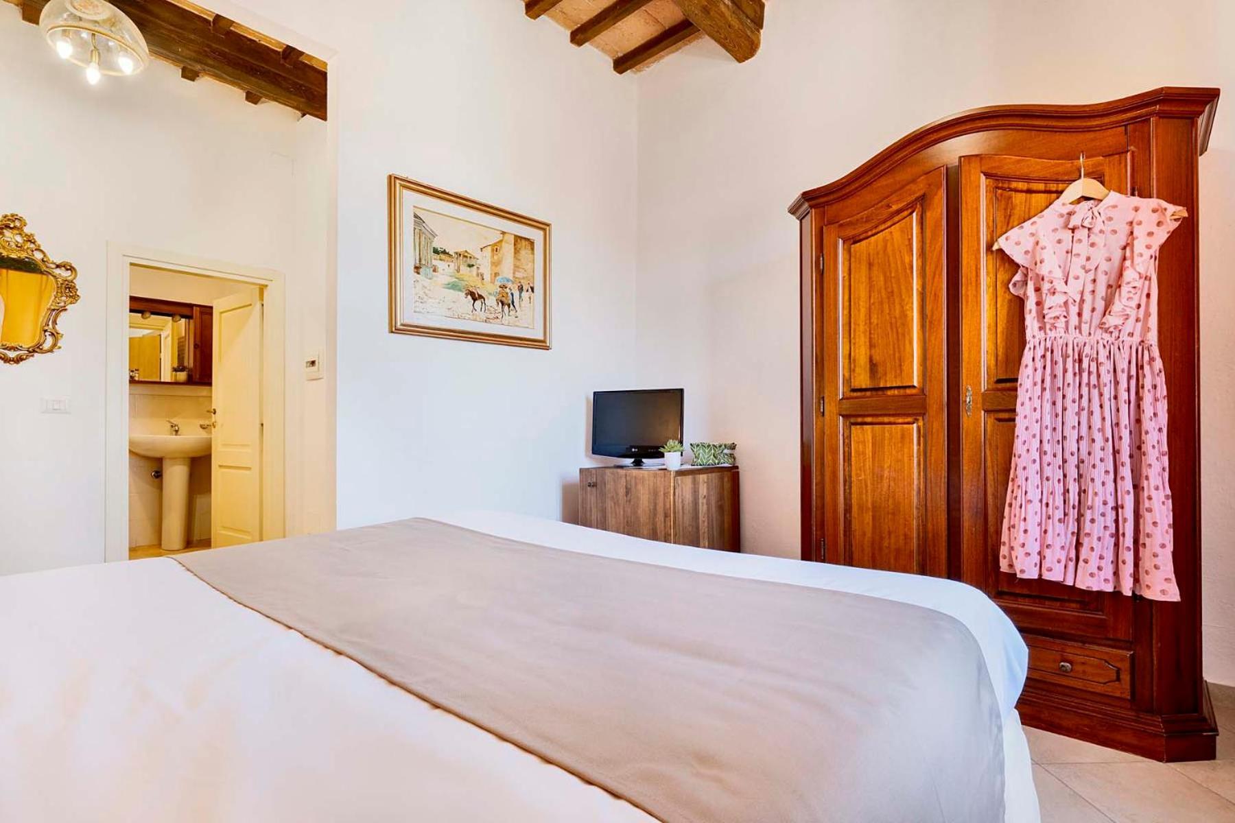 Agriturismo Tenuta Di Mensanello Колле-ді-Валь-д'Ельса Номер фото
