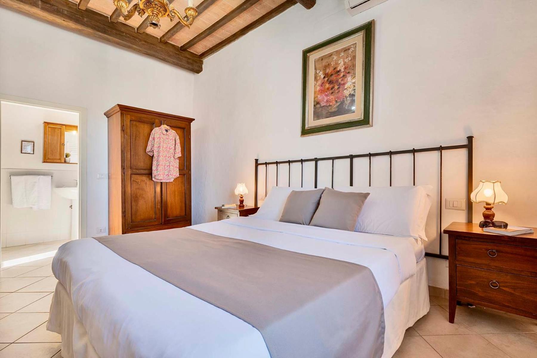 Agriturismo Tenuta Di Mensanello Колле-ді-Валь-д'Ельса Номер фото