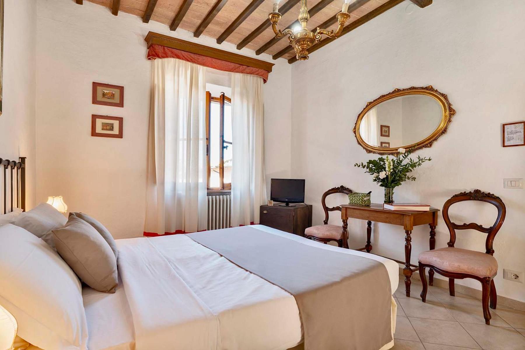 Agriturismo Tenuta Di Mensanello Колле-ді-Валь-д'Ельса Номер фото