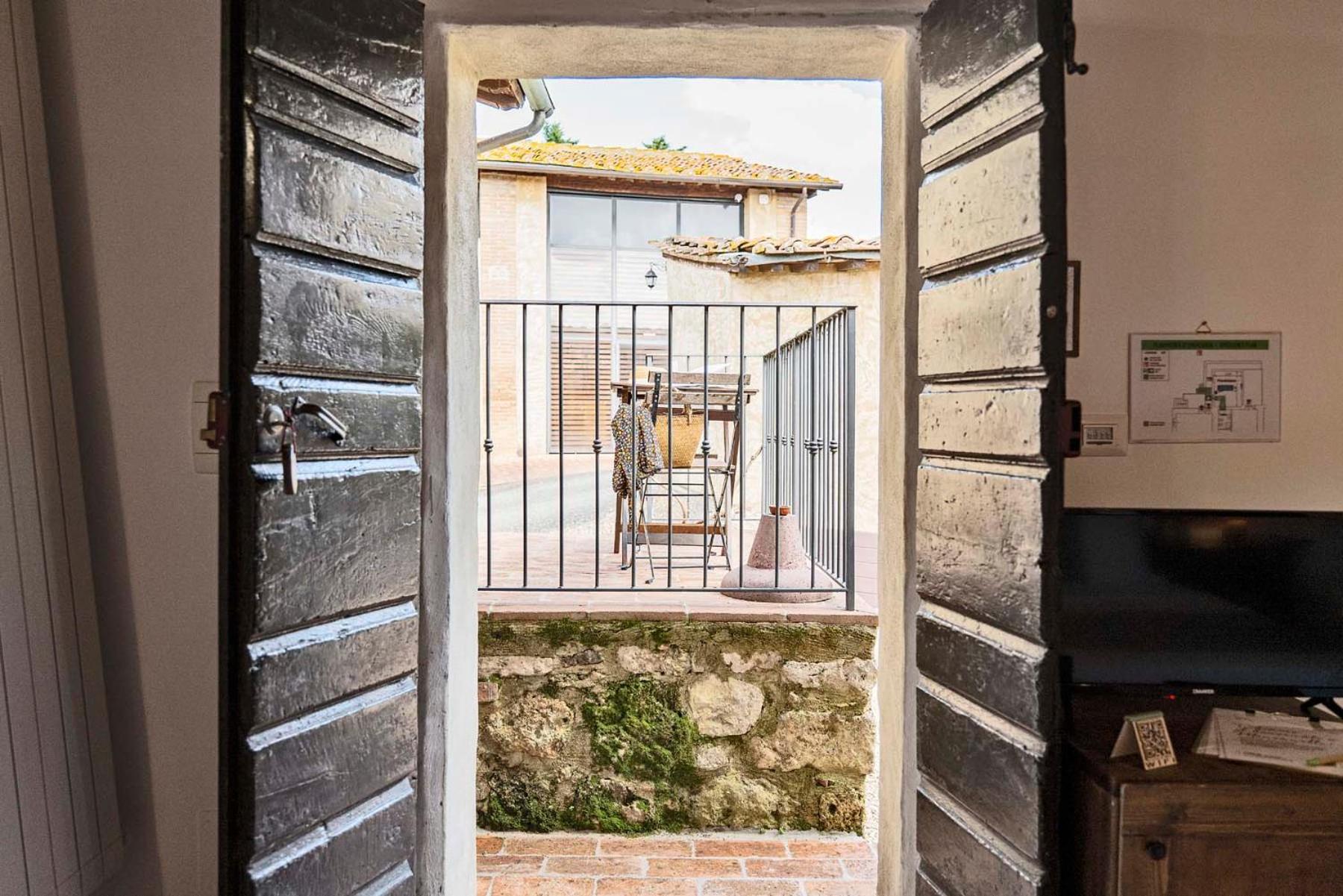 Agriturismo Tenuta Di Mensanello Колле-ді-Валь-д'Ельса Номер фото